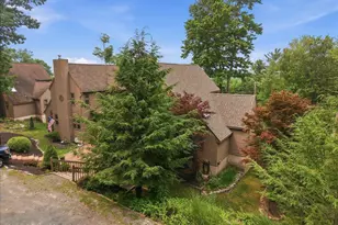 110 Woodmont Cir, Greentown, PA 18426 - Photo 68
