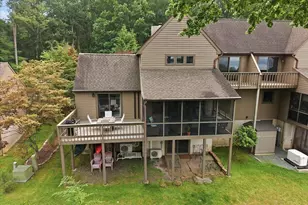 110 Woodmont Cir, Greentown, PA 18426 - Photo 64