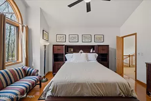 3176 Bluebird Dr, Bushkill, PA 18324 - Photo 22