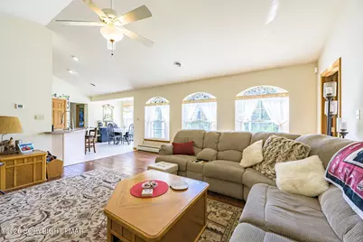  1542 Kunkletown Road, Saylorsburg, PA 18353 - Photo 16