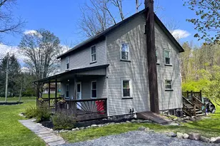 5780 Paradise Valley Rd, Cresco, PA 18326 - Photo 2