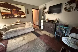 2253 Skyline Dr, Slatington, PA 18080 - Photo 2