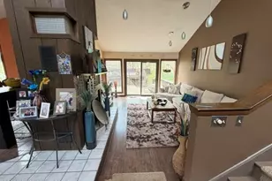 2253 Skyline Dr, Slatington, PA 18080 - Photo 4