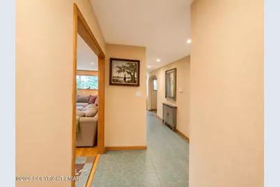  31 September Circle, East Stroudsburg, PA 18301 - Photo 8