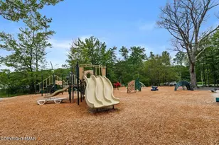 2105 Larkspur Ln, Tobyhanna, PA 18466 - Photo 46