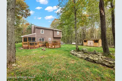  1025 Maplewood Drive, Newfoundland, PA 18445 - Photo 6