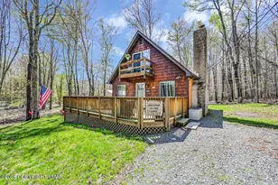 45 Black Bear Rd, Lake Ariel, PA 18436 - Photo 1