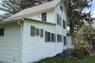 276 Center Rd, Stroudsburg, PA 18360 - Photo 4