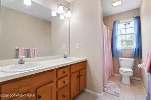 7128 Periwinkle Dr, Macungie, PA 18062 - Photo 16
