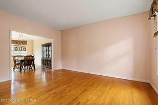 7128 Periwinkle Dr, Macungie, PA 18062 - Photo 4