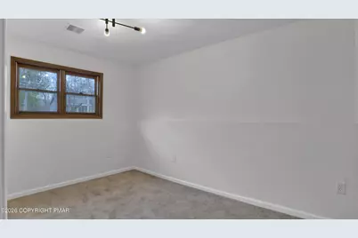  2114 Freedom Way, Pocono Summit, PA 18346 - Photo 12