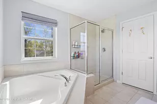 2255 Redwood Dr, Slatington, PA 18080 - Photo 38