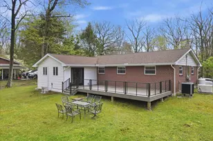 345 Laurel Lake Rd, Bartonsville, PA 18321 - Photo 56