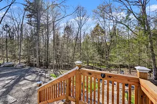 2194 Snow Hill Falls Rd, Cresco, PA 18326 - Photo 54