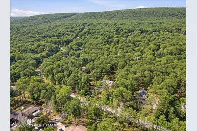  191 Squirrelwood Court, Effort, PA 18330 - Photo 42