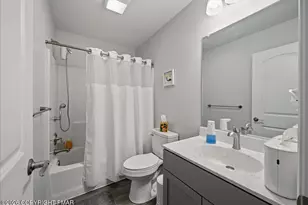 191 Squirrelwood Ct, Effort, PA 18330 - Photo 30