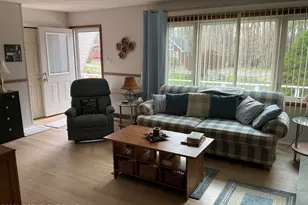 2181 Tuscarora Dr, Pocono Lake, PA 18347 - Photo 4