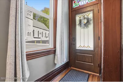  171 W Broadway, Jim Thorpe, PA 18229 - Photo 14