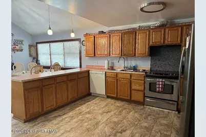  2165 N 5th Street, Stroudsburg, PA 18360 - Photo 6