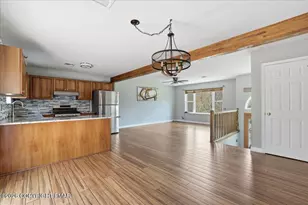 825 Clearview Dr, Long Pond, PA 18334 - Photo 12