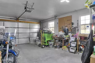 1120 Kindling Dr, Blakeslee, PA 18610 - Photo 26