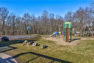 3322 Woodland Dr, Tobyhanna, PA 18466 - Photo 18
