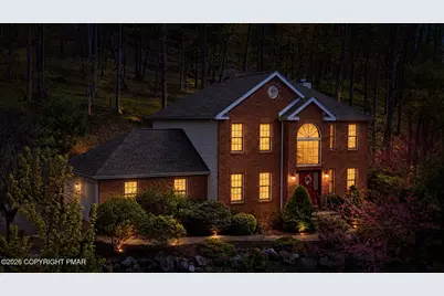  366 Rolling Hills Drive, East Stroudsburg, PA 18302 - Photo 2