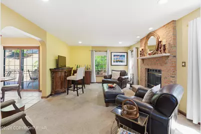  366 Rolling Hills Drive, East Stroudsburg, PA 18302 - Photo 14