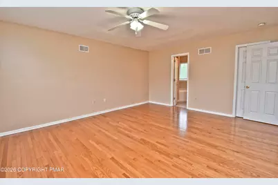  303 Pheasant Run, East Stroudsburg, PA 18302 - Photo 20