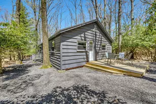 29 Lakeview Dr, Lake Harmony, PA 18624 - Photo 12