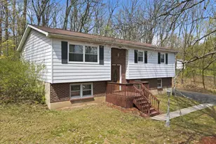 35 Bentwood Rd, Drums, PA 18222 - Photo 6