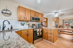 112 Maple Rd, Blakeslee, PA 18610 - Photo 10