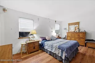 1197 Hunters Woods Dr, East Stroudsburg, PA 18301 - Photo 10