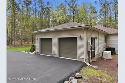  113 Witch Hazel Way, Stroudsburg, PA 18360 - Photo 32
