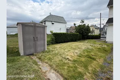  930 S 6th Avenue, Scranton, PA 18504 - Photo 32