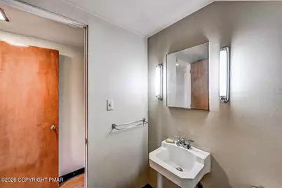  51 Hazen Avenue, East Bangor, PA 18013 - Photo 30