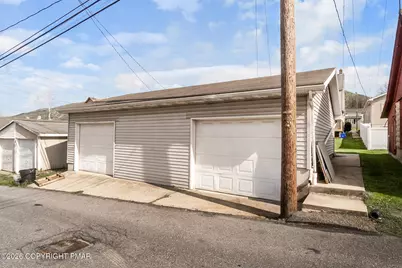 213 Lehigh Avenue, Palmerton, PA 18071 - Photo 6