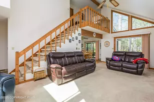 143 Longfellow Cir, Albrightsville, PA 18210 - Photo 6