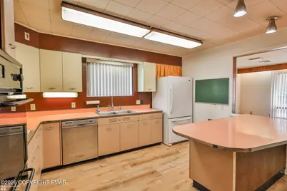  1220 S Lumber Street, Allentown, PA 18103 - Photo 14