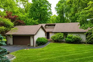 129 Poplar Ln, Kunkletown, PA 18058 - Photo 2
