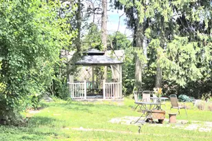 729 George St, Pen Argyl, PA 18072 - Photo 8