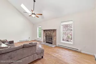 101 Colonial Ct, Dingmans Ferry, PA 18328 - Photo 6