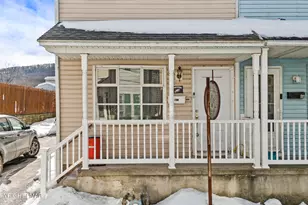 817 Grant St, Pottsville, PA 17901 - Photo 1