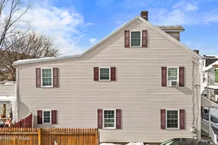 817 Grant St, Pottsville, PA 17901 - Photo 4