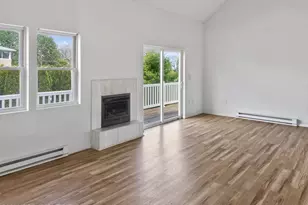 2 Elm St, Mount Pocono, PA 18344 - Photo 4
