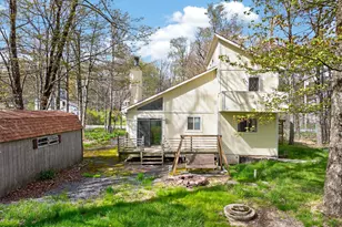 3152 Hamlet Dr, Tobyhanna, PA 18466 - Photo 4