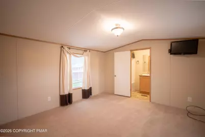  13 Clifton Manor Drive, Covington Township, PA 18424 - Photo 10