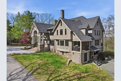  214 Summit Drive, Buck Hill Falls, PA 18323 - Photo 2