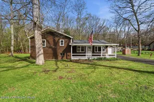 481 Wooddale Rd, East Stroudsburg, PA 18302 - Photo 2