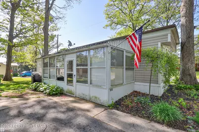  372 Black Oak Lane, Bath, PA 18014 - Photo 2